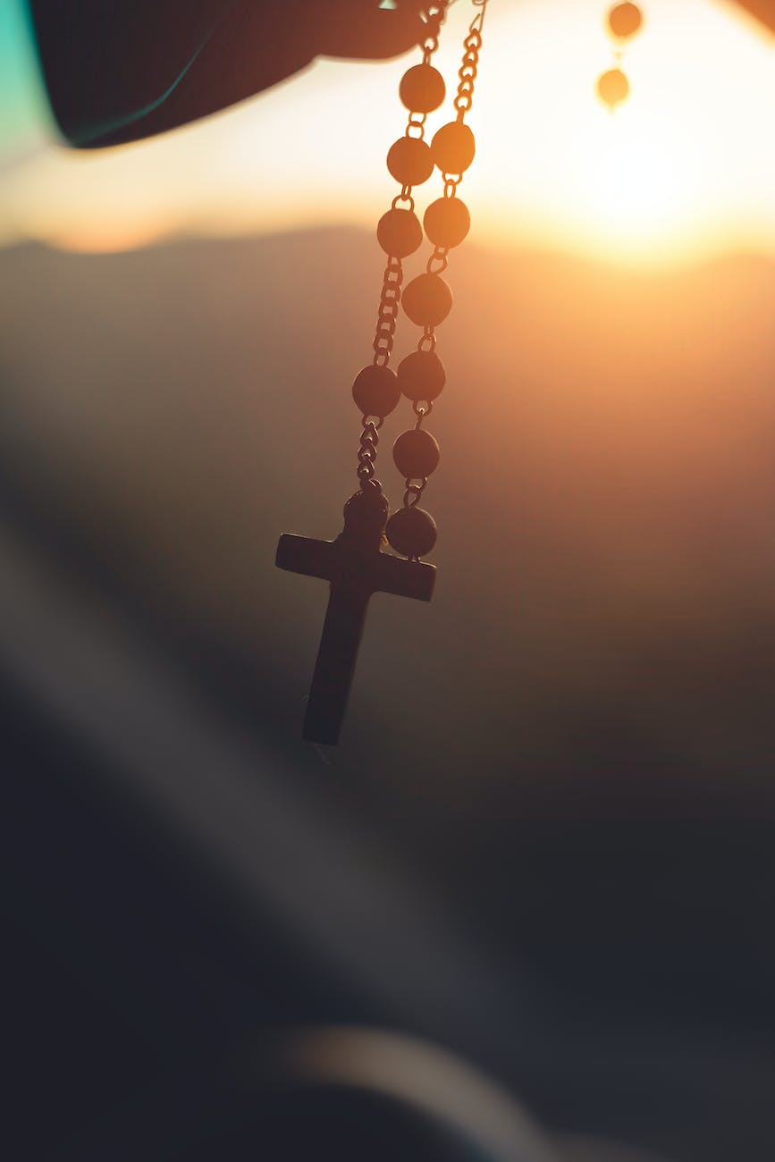 WHEN DOES THE HOLY SPIRIT START TO DWELL IN YOU – Laura Bon